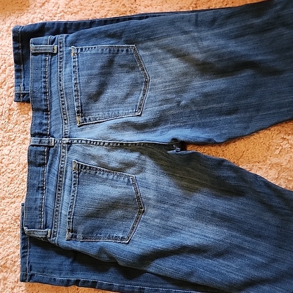 Banana Republic Straight Leg Jean - Picture 5 of 7
